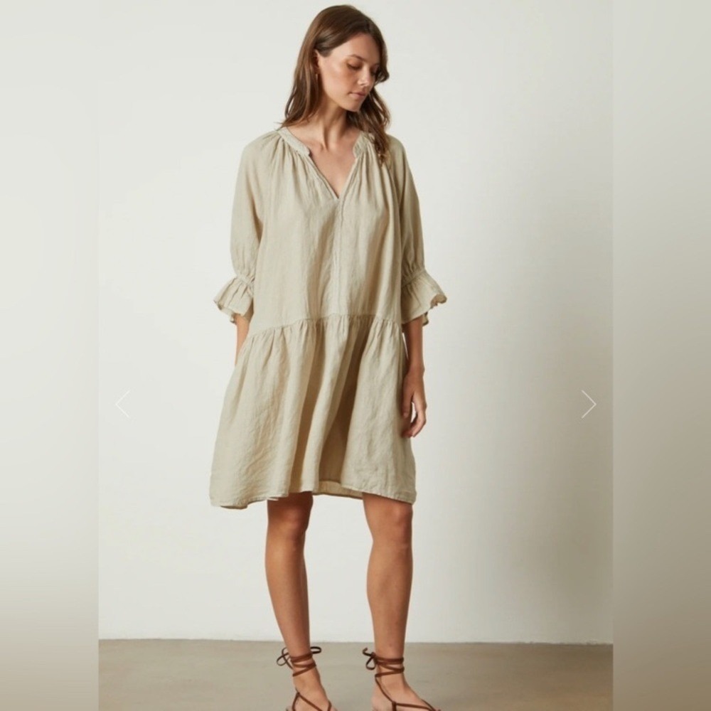 Velvet by Graham and Spencer Bria Linen Dress sz XS bell sleeves via neck summer